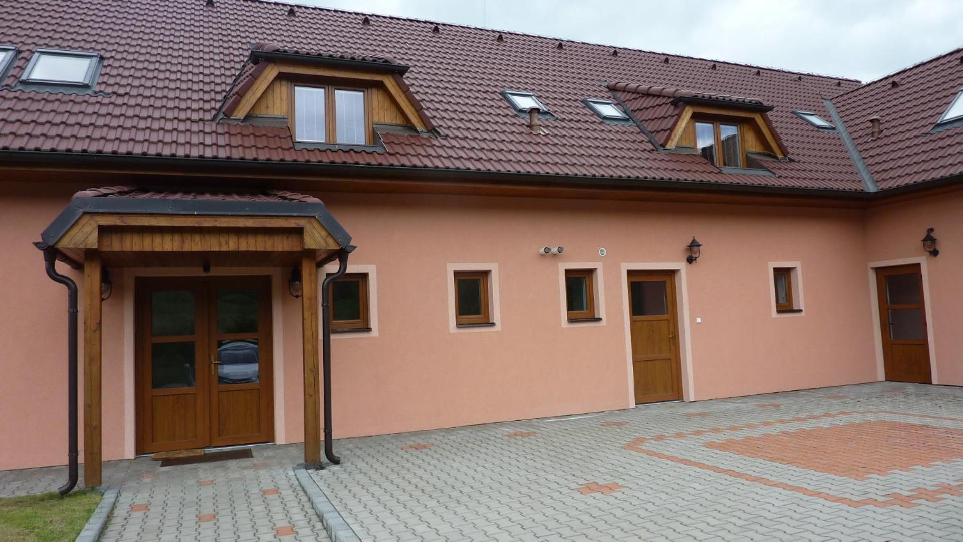 Třemošnice 斯拉瓦卡旅馆酒店 外观 照片